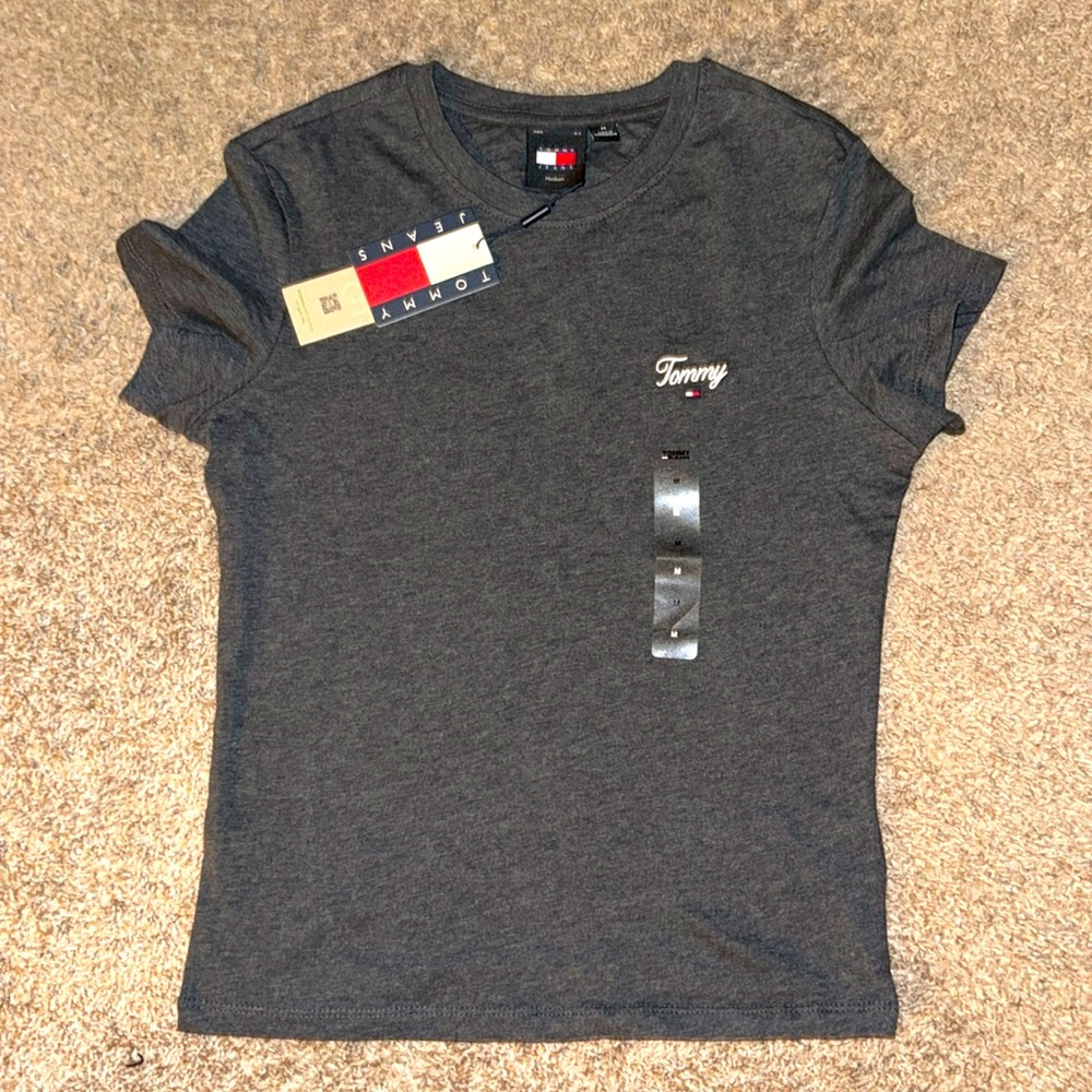 *New* Tommy Hilfiger Tee (Women’s)